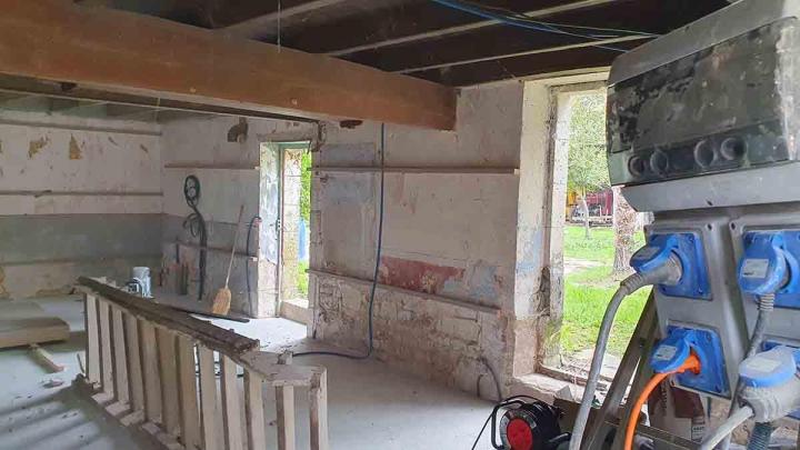 Artisan plaquiste à Angoulême